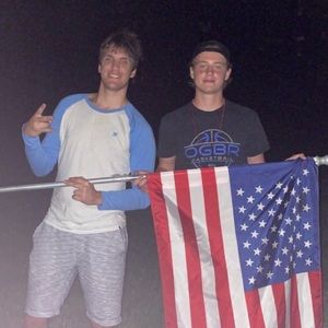 Meet your Posher, Isaac